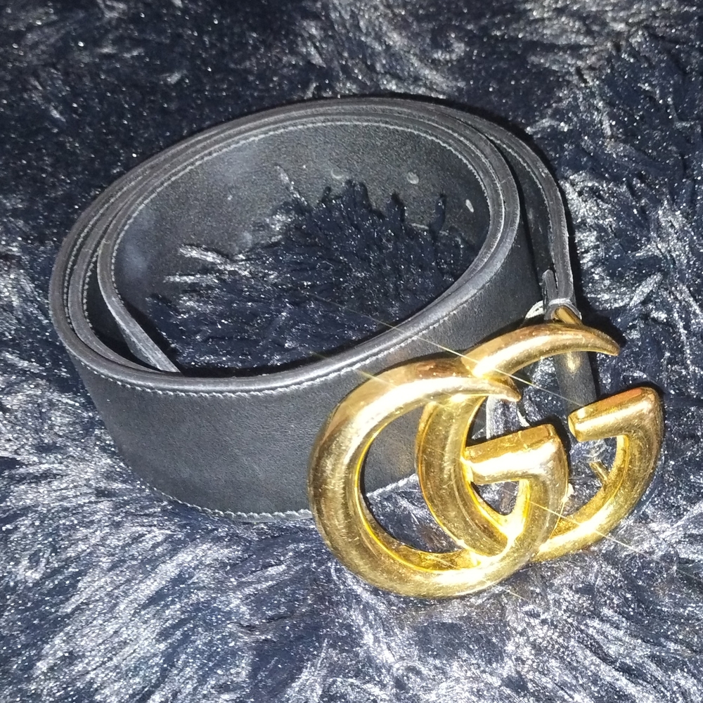 Gucci Black Leather Belt with Gold Buckle